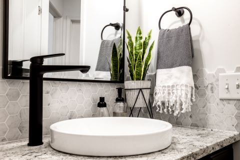 Carrelage de salle de bain à Lens